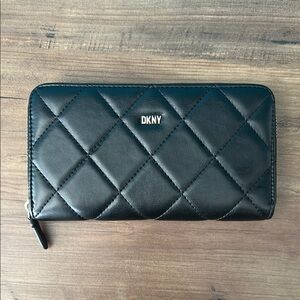 DKNY Quilted Black Leather Wallet
